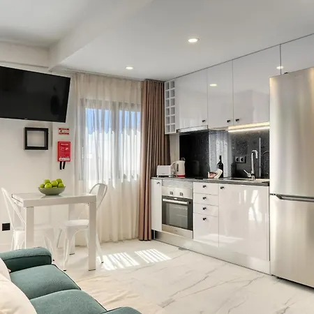 Apartament Beco Santa Emilia 4q, A In Madeira