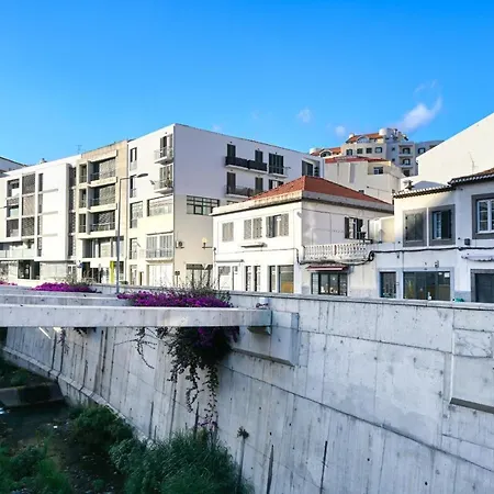 Apartament Beco Santa Emilia 4q, A In Madeira Funchal (Madeira)